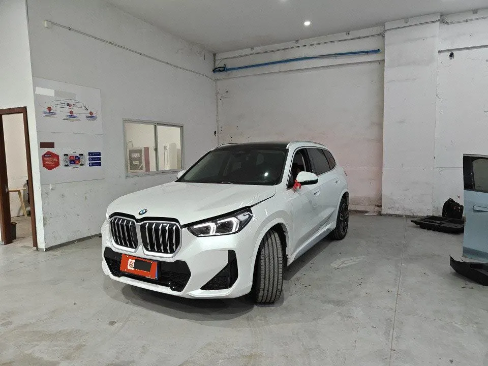Open image lightbox: BMW 2026 X1 sDrive25Li 2.0T M sports suit automatic gear