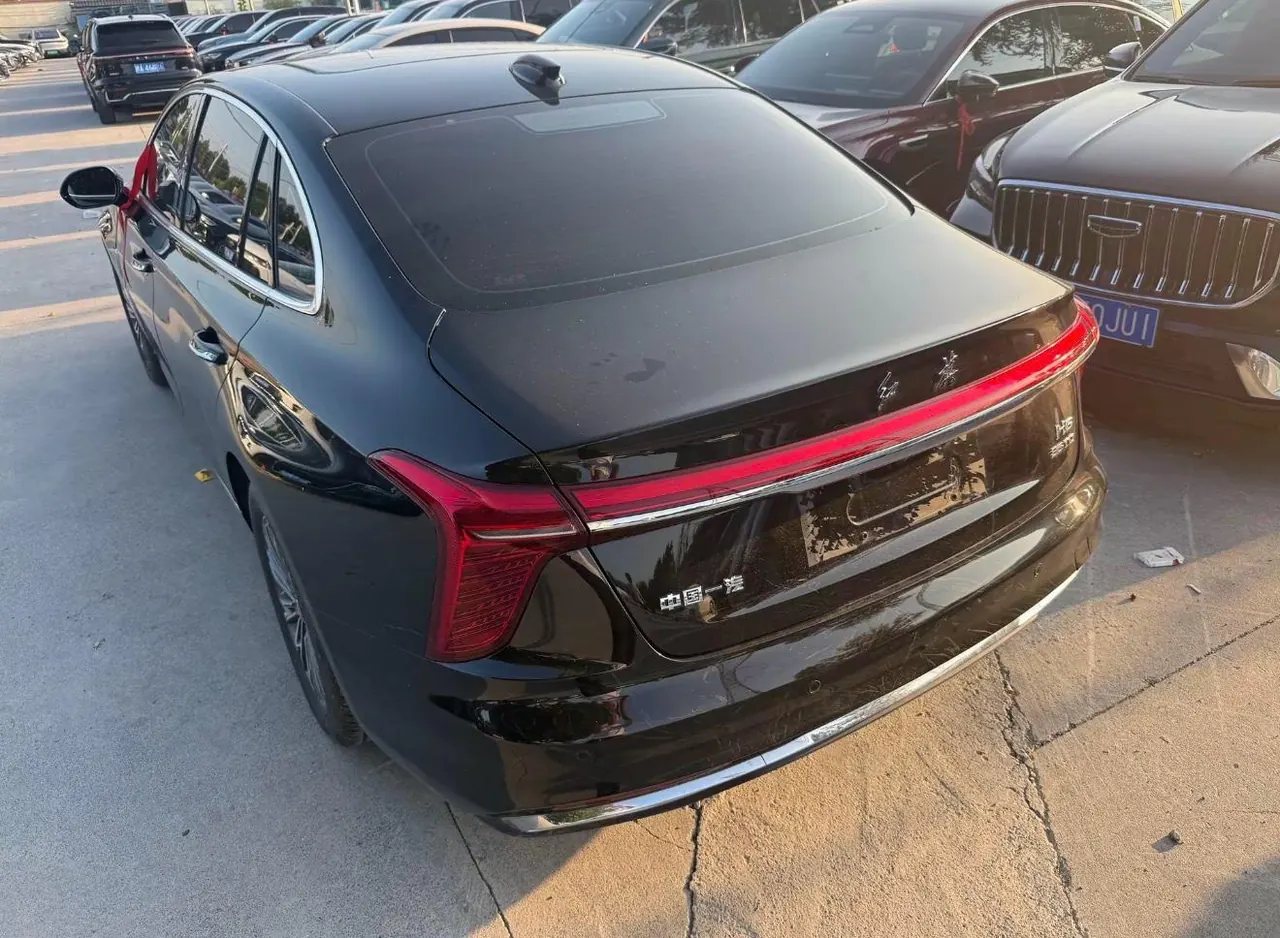 HongQi 2023 H5 1.5T Zhilian Flag Rhyme Edition Automatic Gear 5