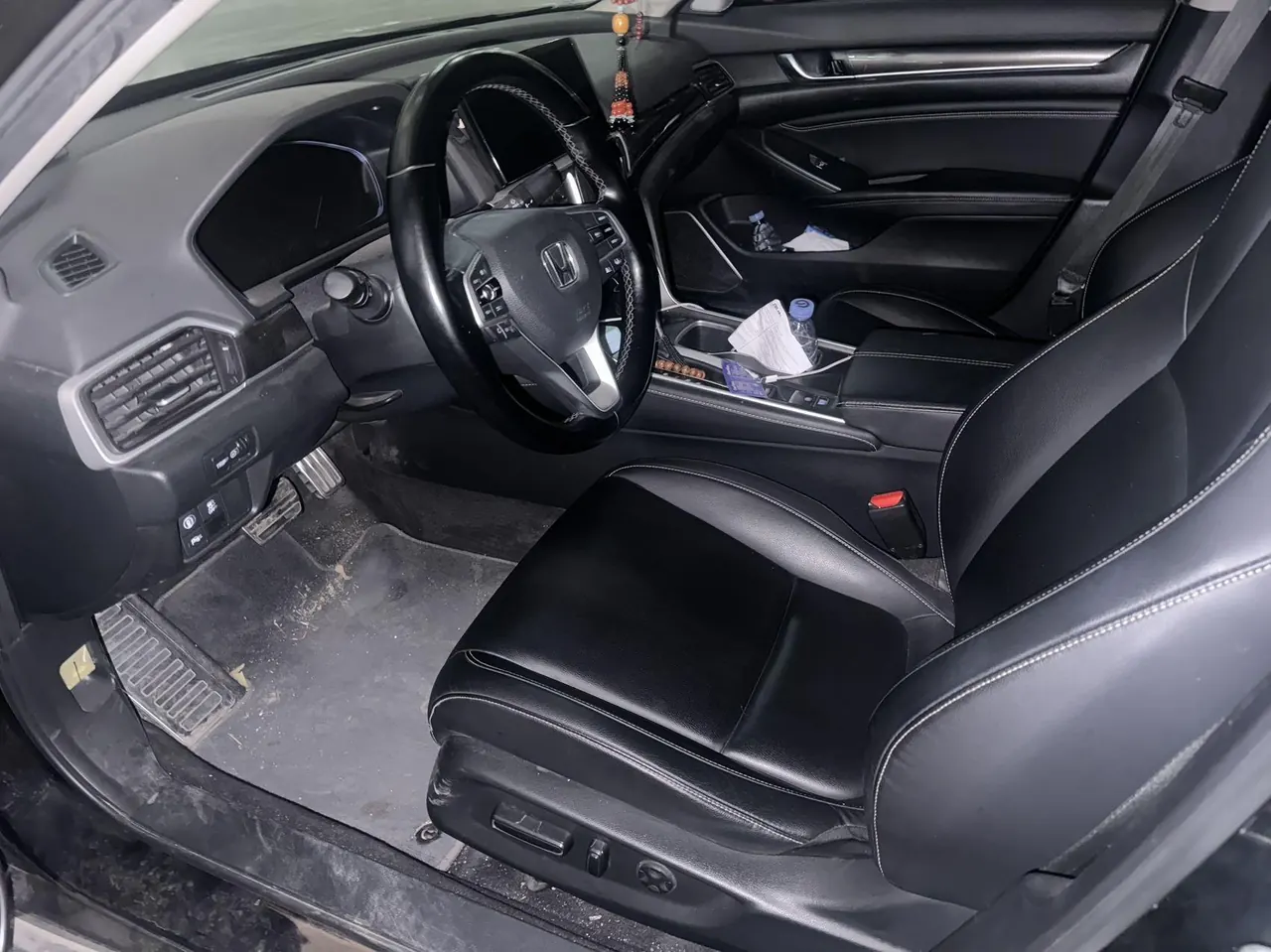 Honda 2022 10th Generation Accord 1.5T Stepless 260TURBO Magic Night Premium Edition Automatic Gear 6