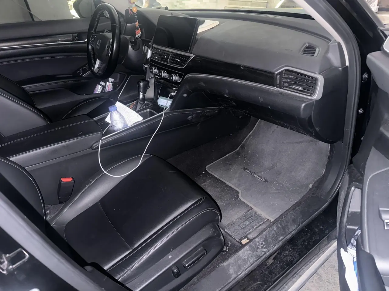 Honda 2022 10th Generation Accord 1.5T Stepless 260TURBO Magic Night Premium Edition Automatic Gear 9