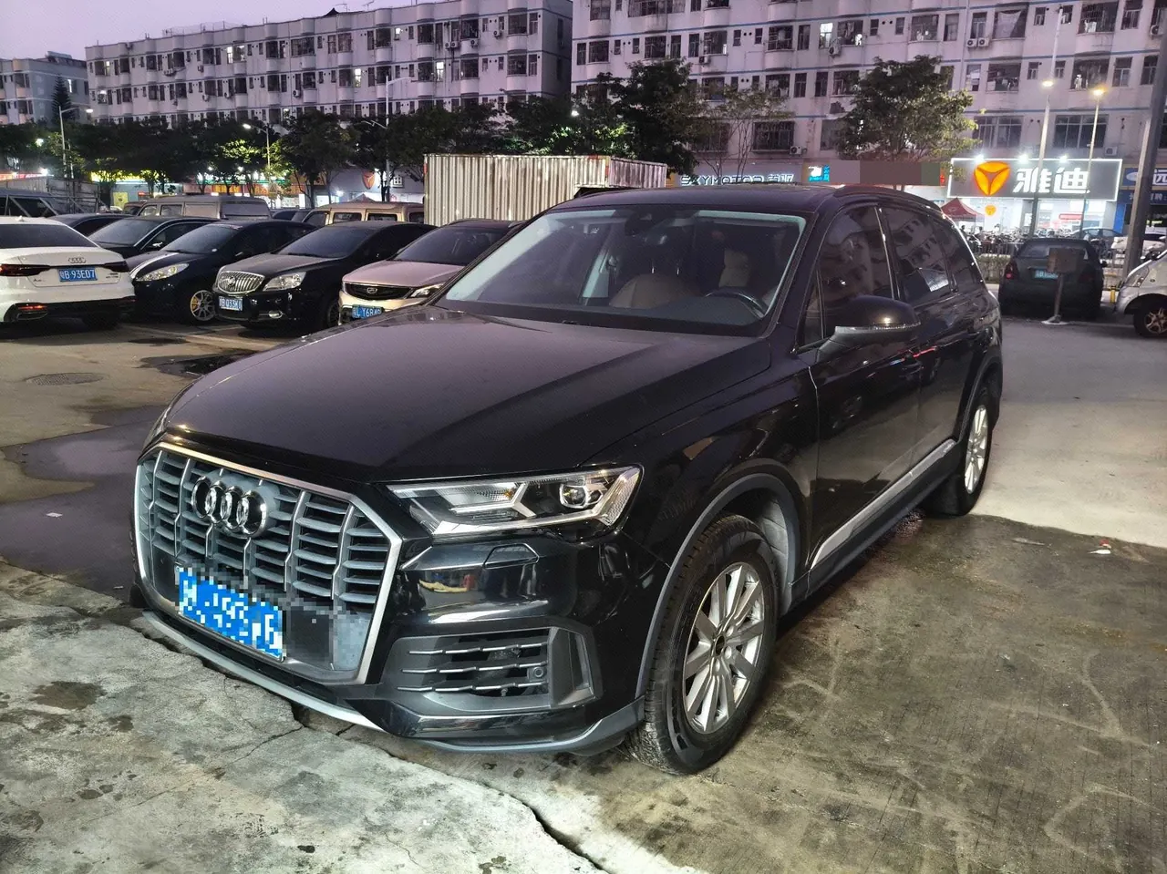 Audi Q7 (Imported) 2020 Q7 2.0TFSI Automatic Gear - View 1