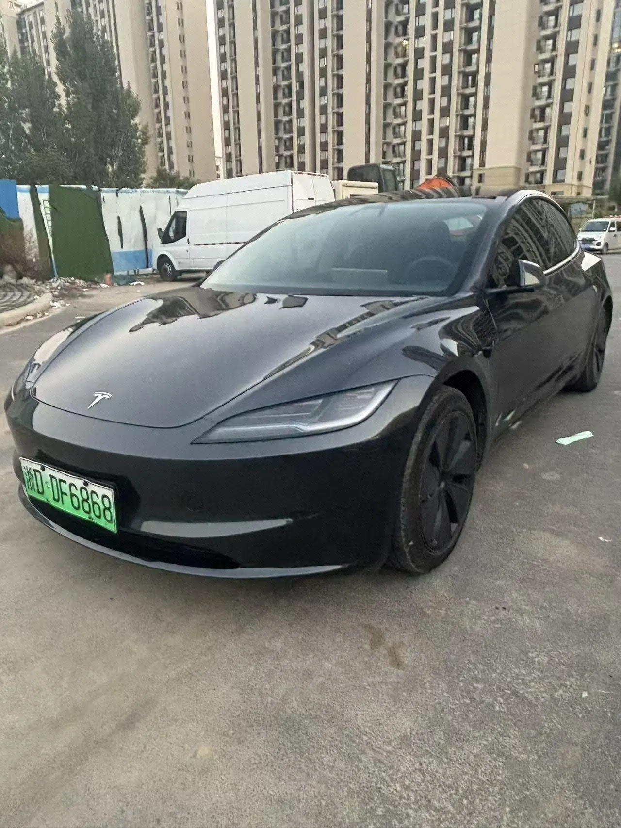 Открыть галерею: Tesla 2023 Model 3 Rejuvenation Edition Rear Wheel Drive Automatic Transmission