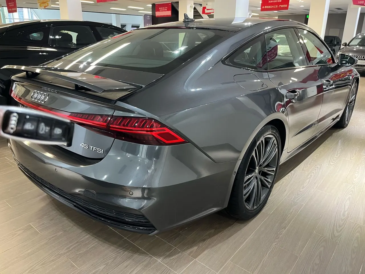 Audi A7 (Imported) 2023 A7 Sportback 2.0TFSI 45TFSI Automatic Gear Selection 5