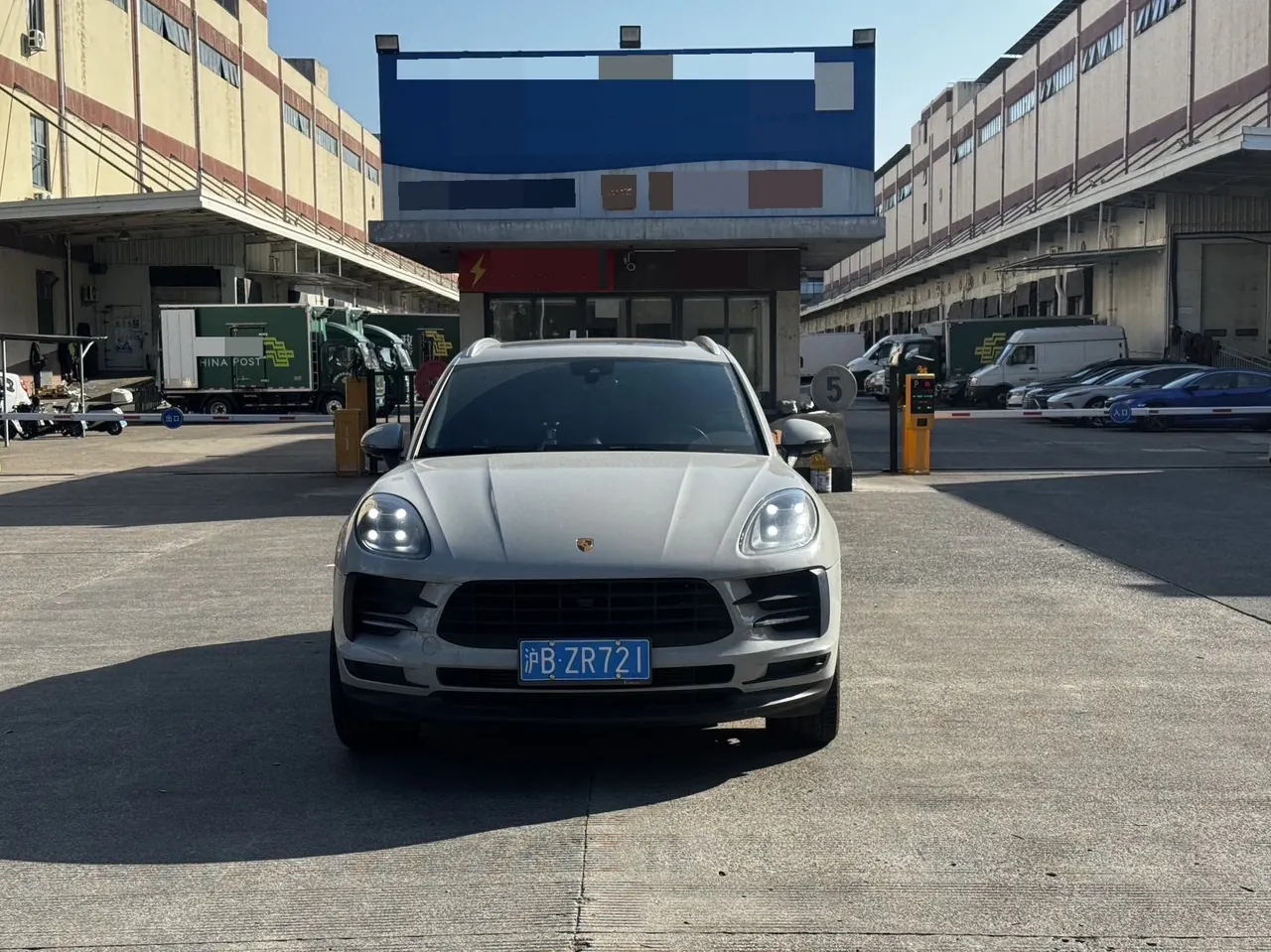 Porsche Macan (Imported) 2021 Macan 2.0T Automatic Gear 2