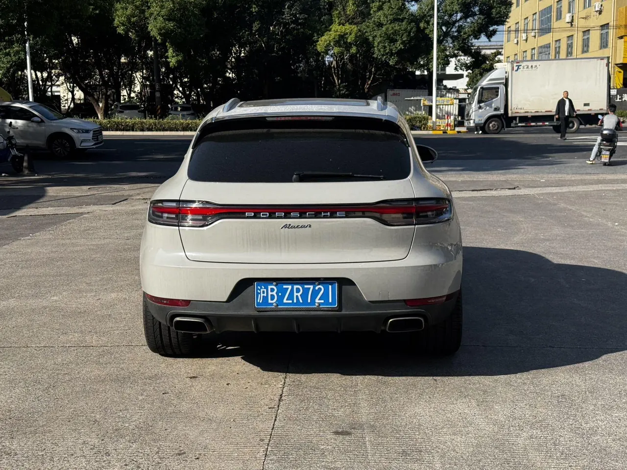 Porsche Macan (Imported) 2021 Macan 2.0T Automatic Gear 3