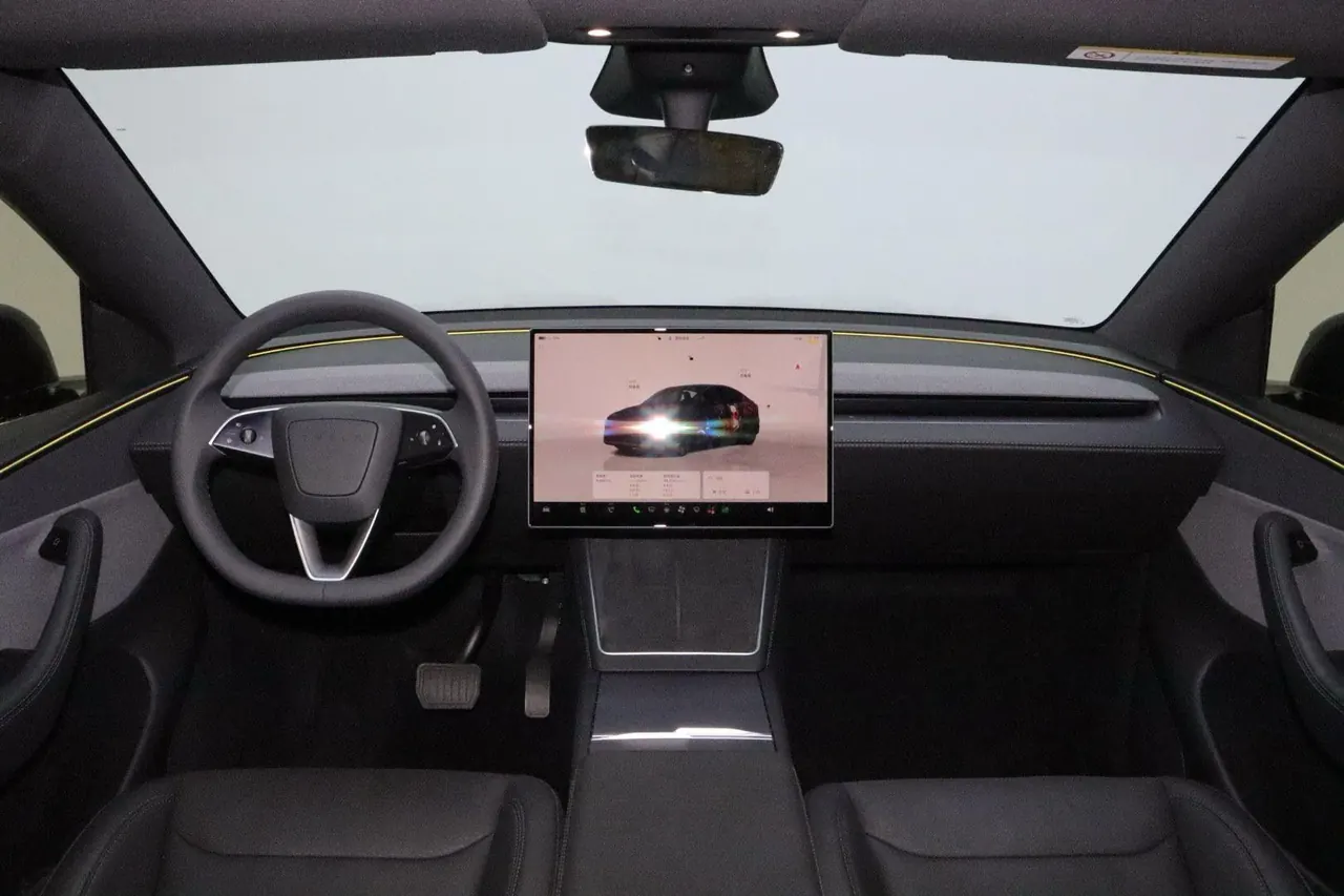 Tesla 2026 Model Y Long Range Rear-Wheel-Drive Automatic 6