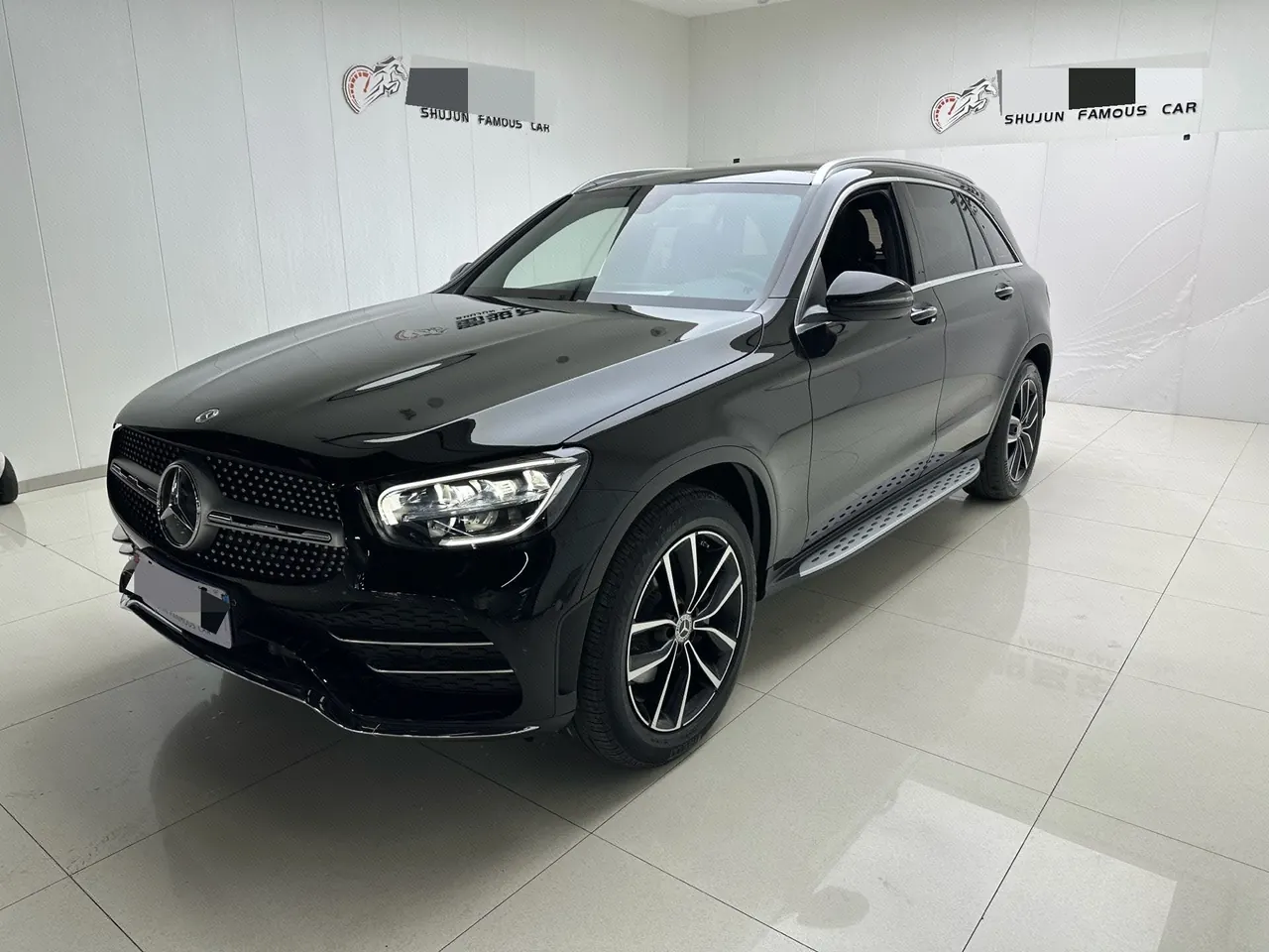 Открыть галерею: Mercedes Benz 2022 GLC 260 L 4MATIC 2.0T Luxury (Change 2) Automatic Gear