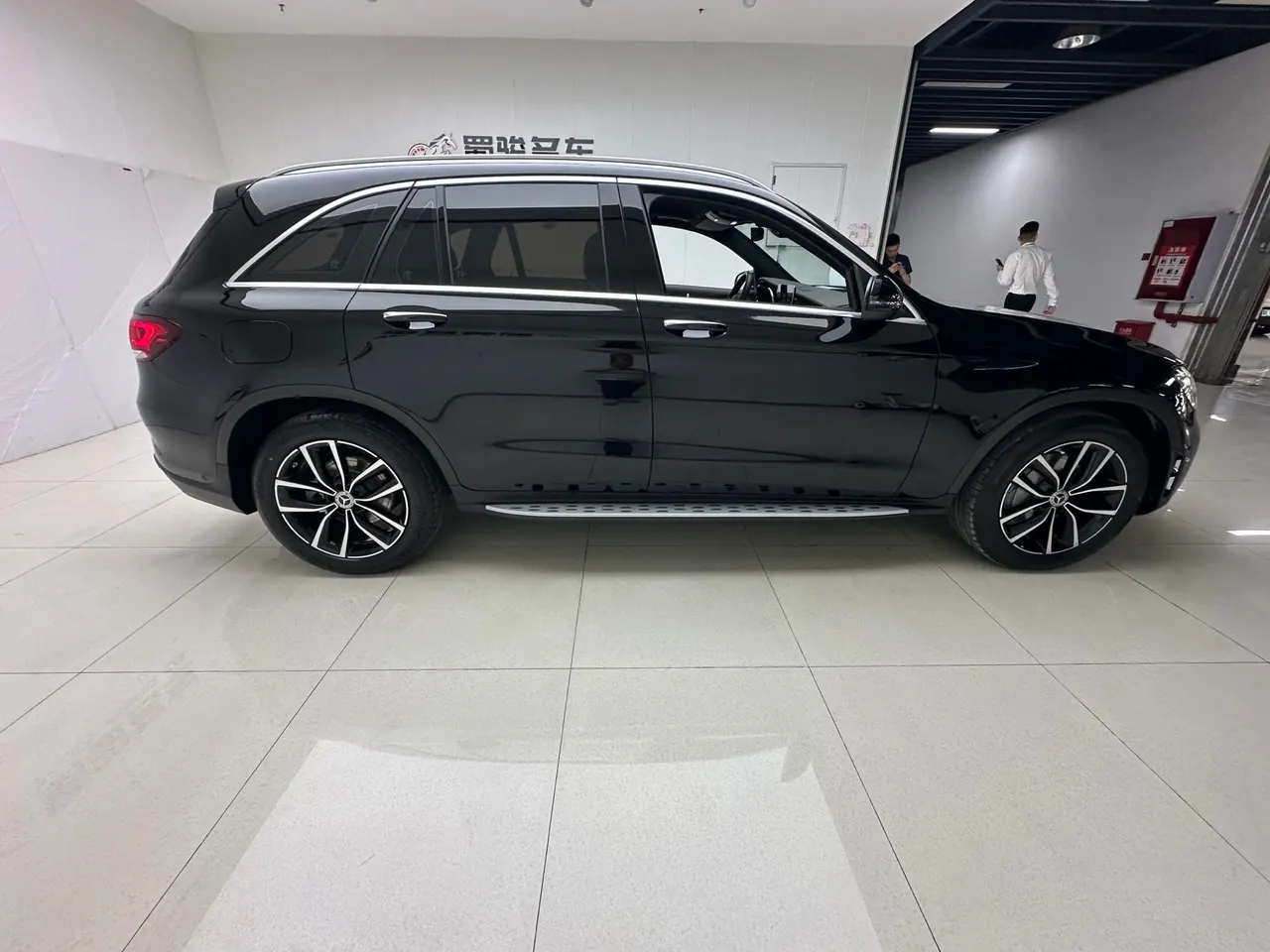Mercedes Benz 2022 GLC 260 L 4MATIC 2.0T Luxury (Change 2) Automatic Gear 8