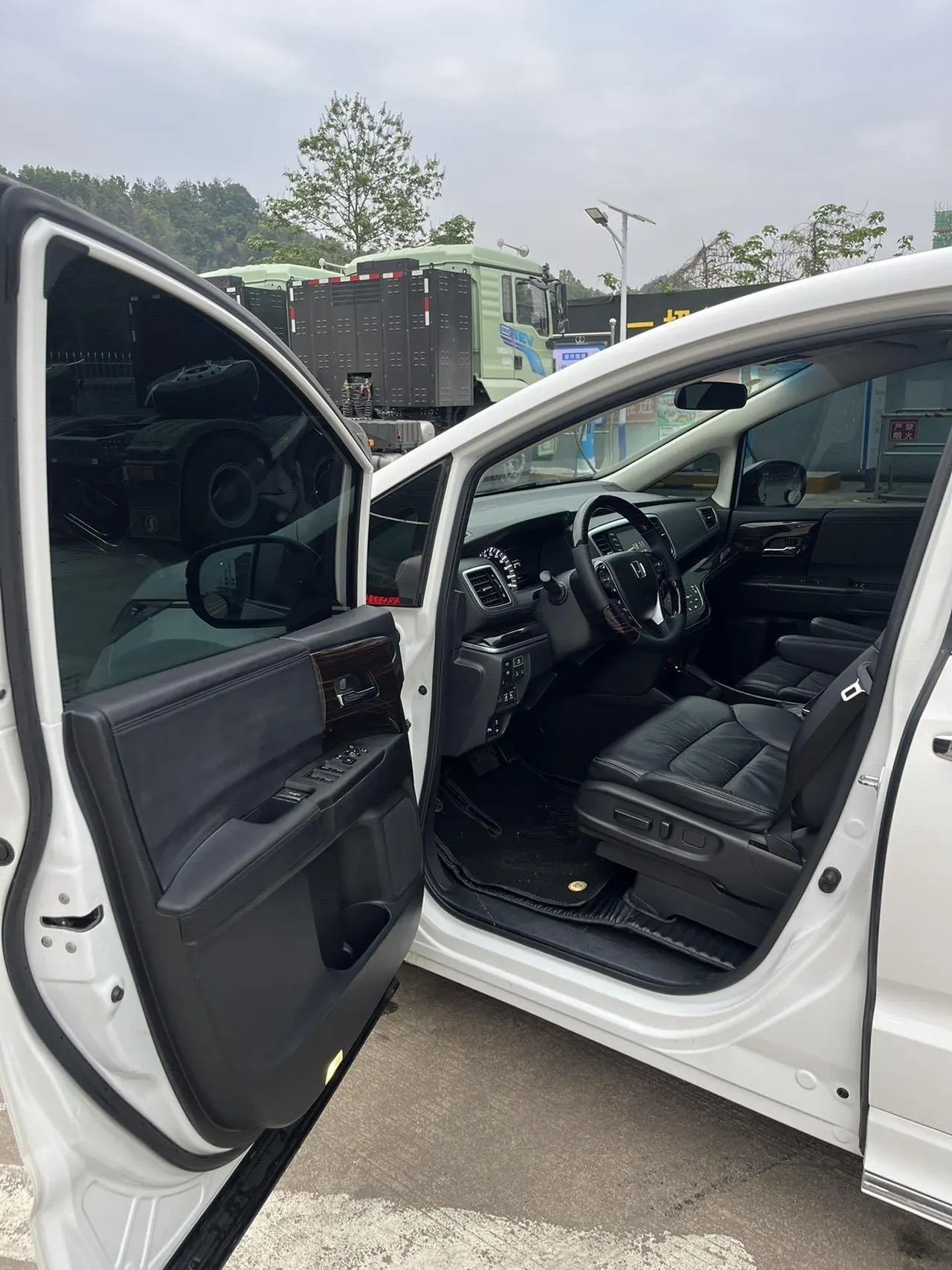 Honda 2021 Odyssey Hybrid 2.0 Stepless Sharp Extreme Edition Automatic Gear 2