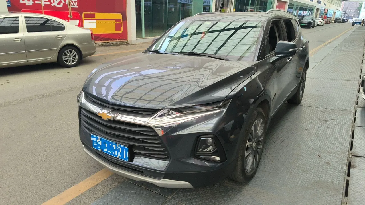 Chevrolet 2020 Trailblazer 2.0T 650T 7-seat Wei Edition Automatic Gear - View 1