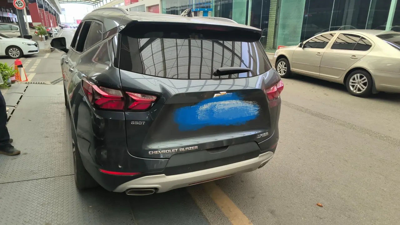 Chevrolet 2020 Trailblazer 2.0T 650T 7-seat Wei Edition Automatic Gear 5