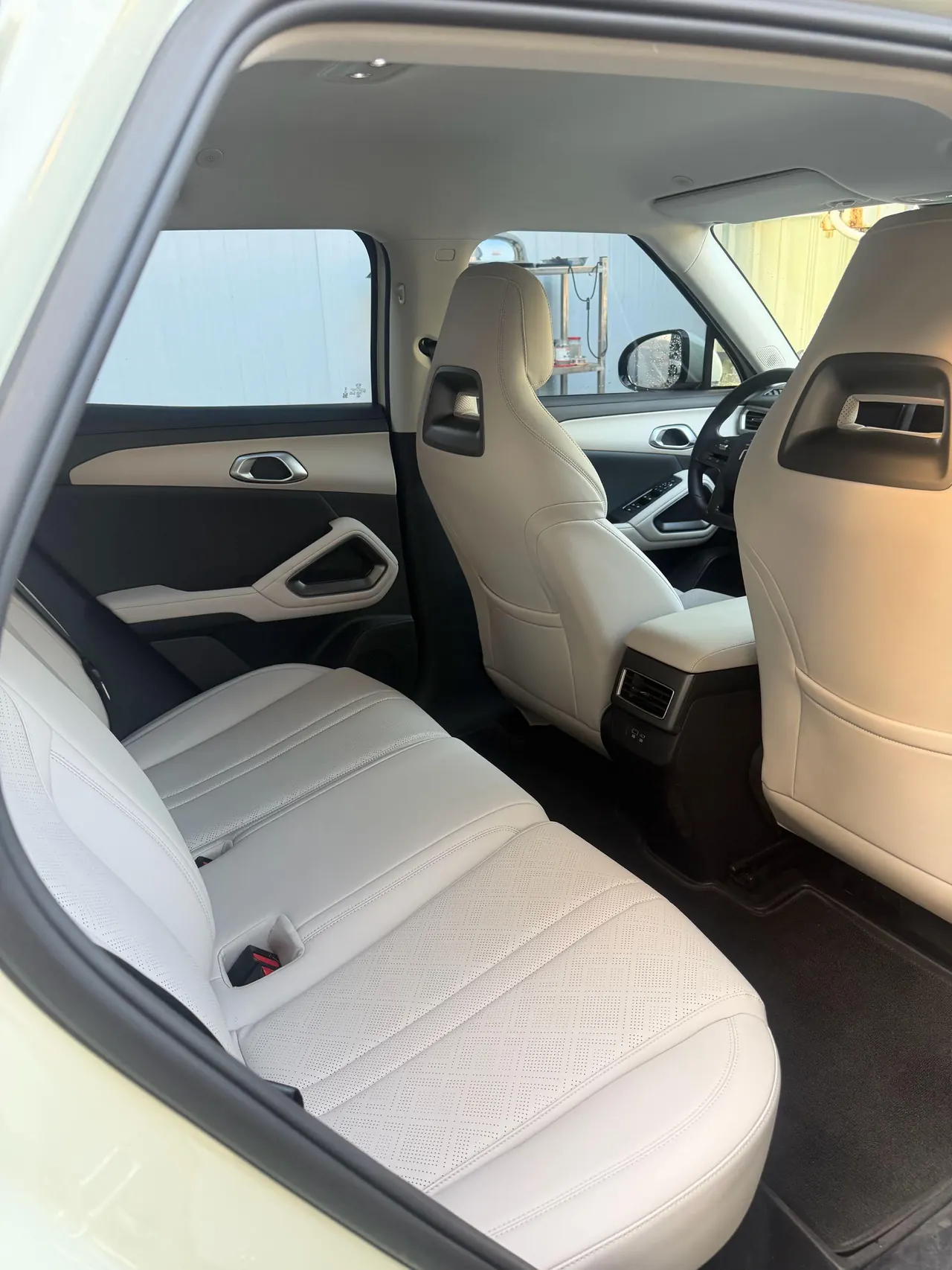 BYD 2025 Yuan UP Smart Driving 401KM Vital Automatic Gear 6