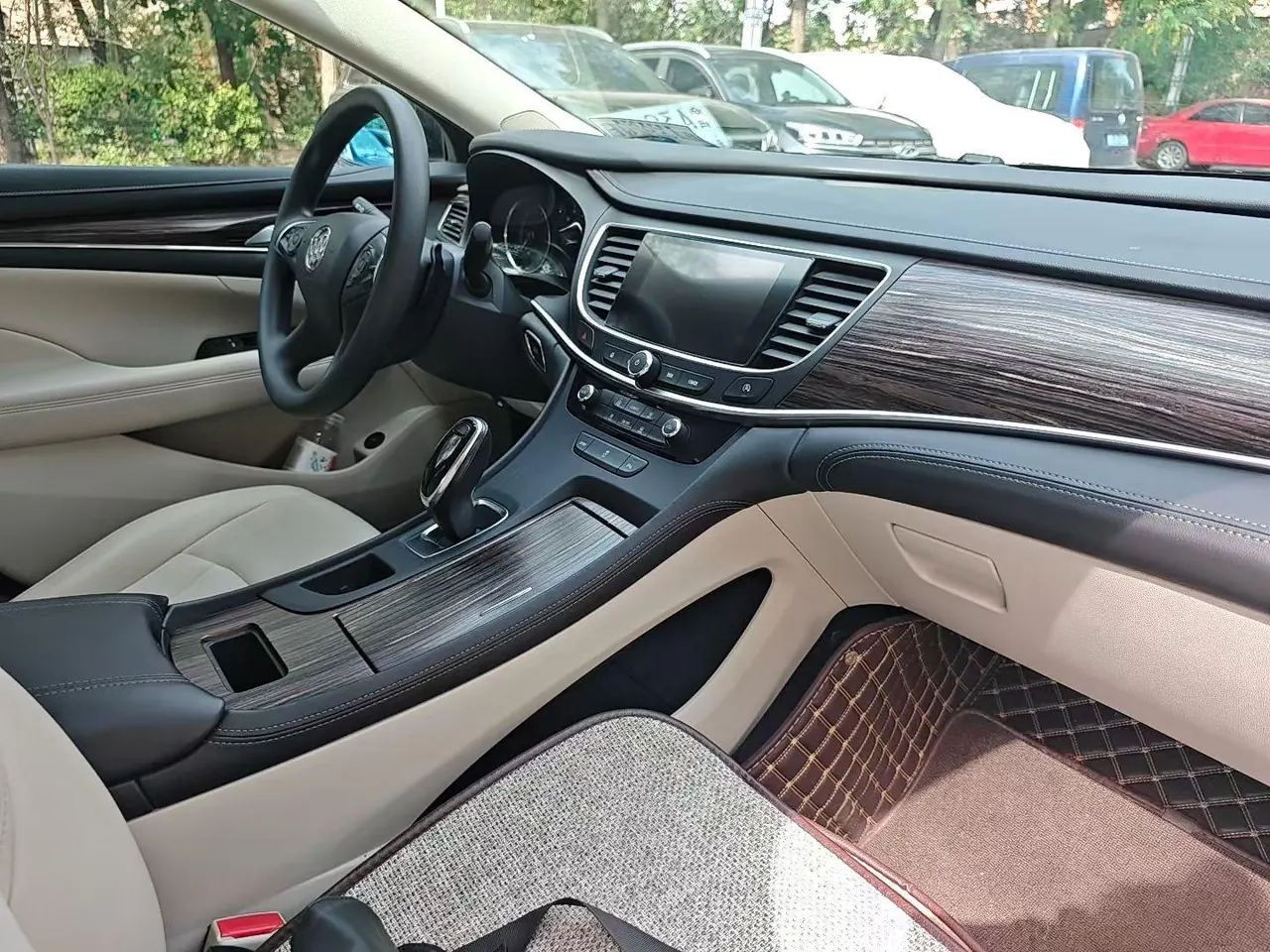 Buick 2020 LaCrosse 2.0T 652T Elite Automatic 7
