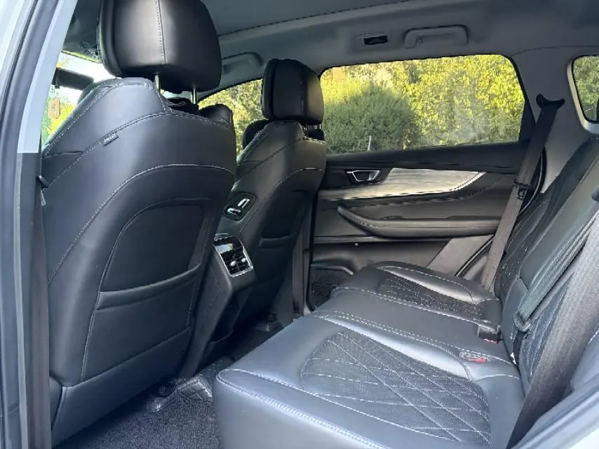 Chery 2022 Ruihu 8 PLUS Kunpeng e 1.5T Style E Automatic Gear 6