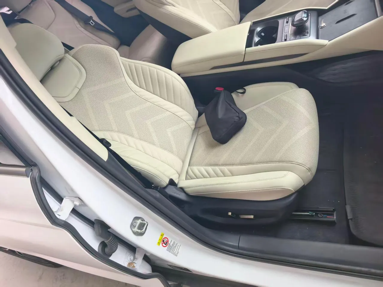 BYD 2025 Qin L DM-i 1.5 stepless smart driving version 120KM excellent automatic gear 10