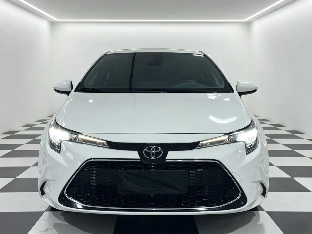 Toyota 2022 Lei Ling 1.2T Stepless 185T Deluxe Automatic Gear 2