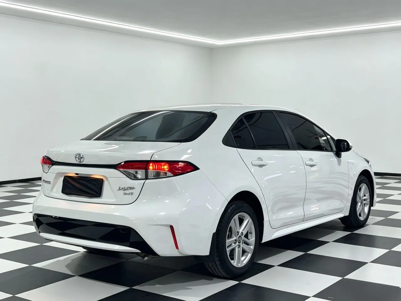 Toyota 2022 Lei Ling 1.2T Stepless 185T Deluxe Automatic Gear 9