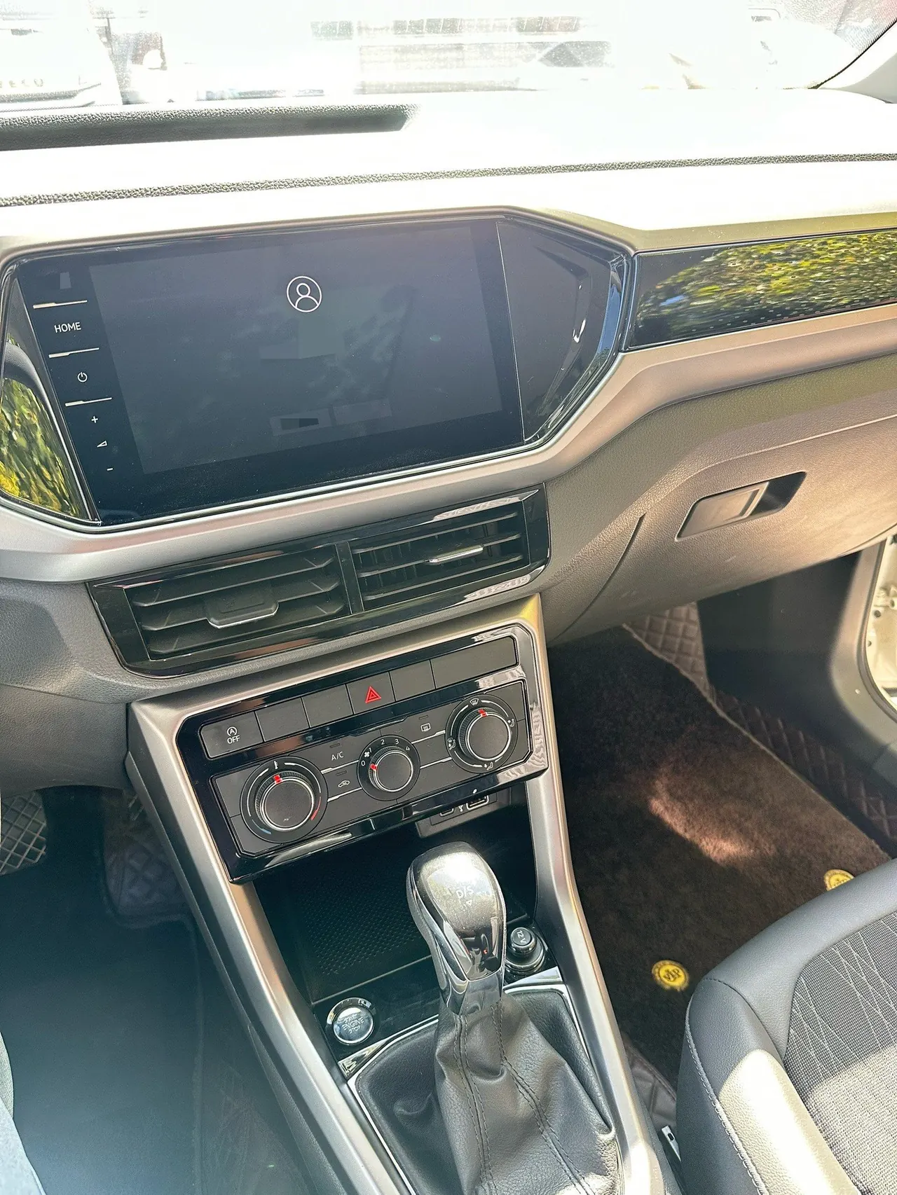Volkswagen 2020 T-Cross (Tujia) 1.5 Comfort Edition Automatic Gear 3