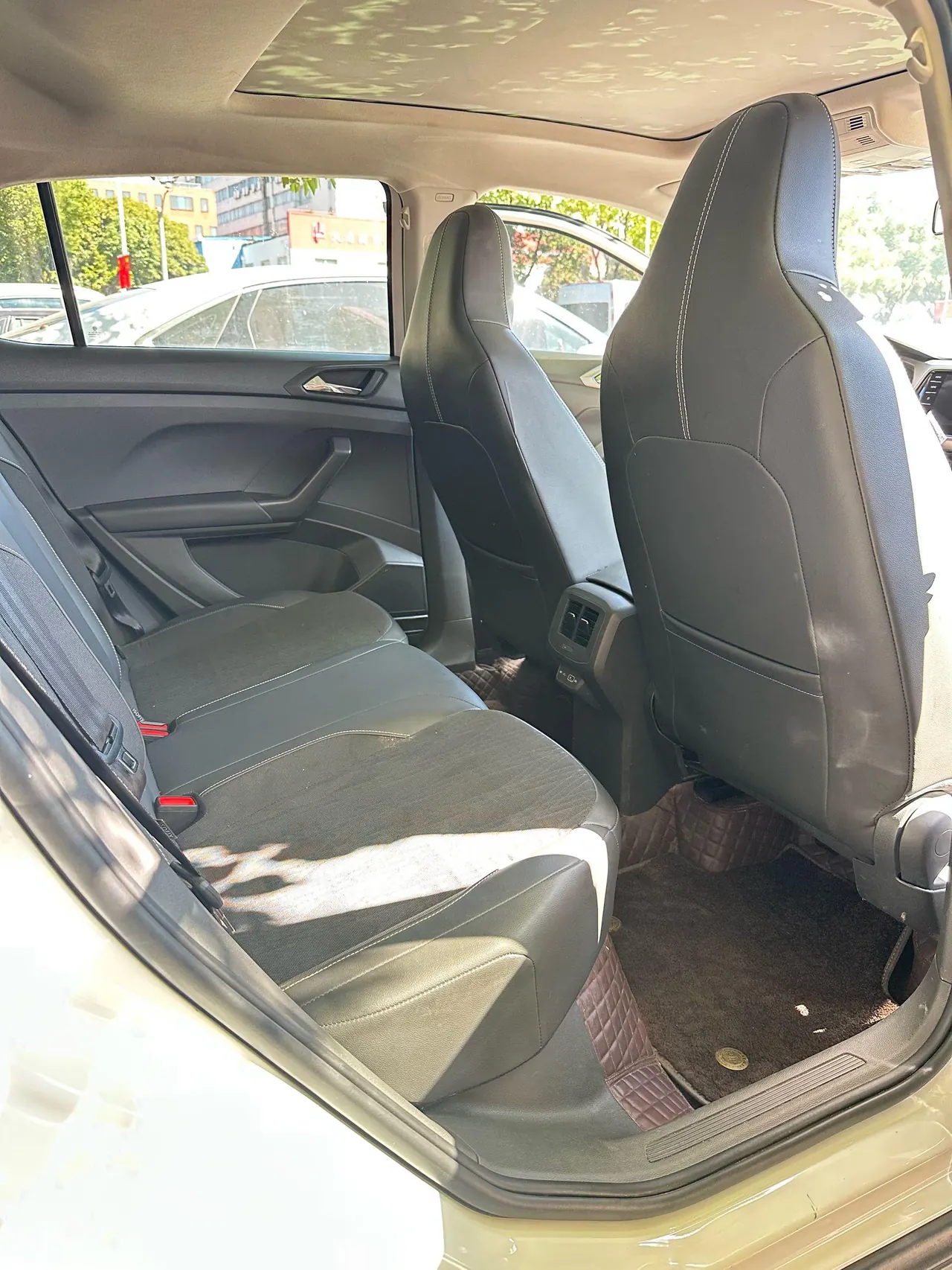 Volkswagen 2020 T-Cross (Tujia) 1.5 Comfort Edition Automatic Gear 5