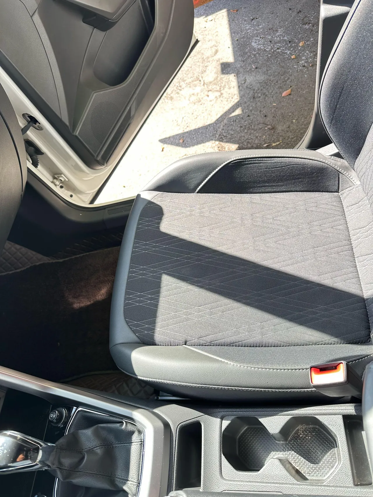 Volkswagen 2020 T-Cross (Tujia) 1.5 Comfort Edition Automatic Gear 8