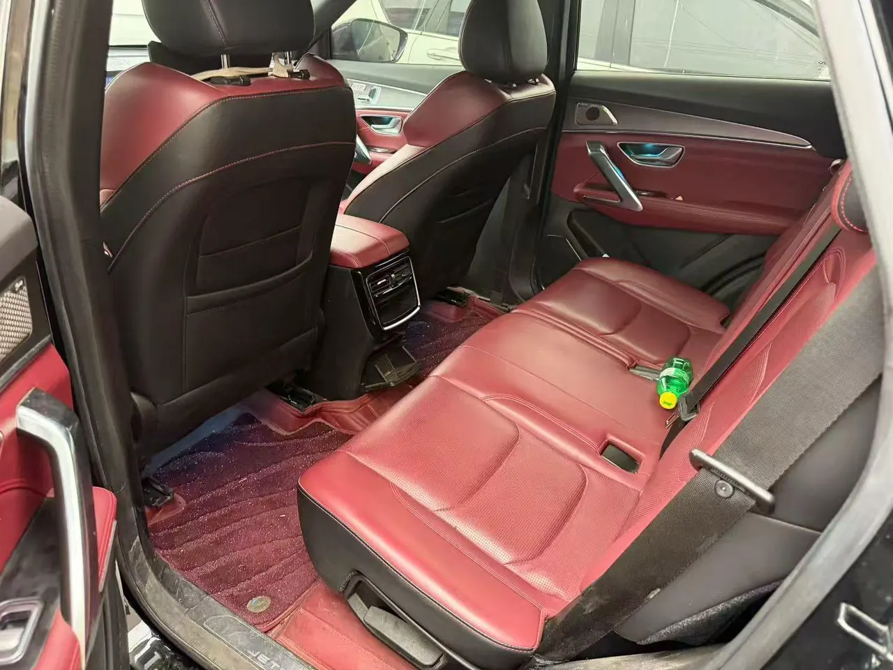 Jetour 2021 X70 PLUS 1.6T 7-seat automatic gear 4