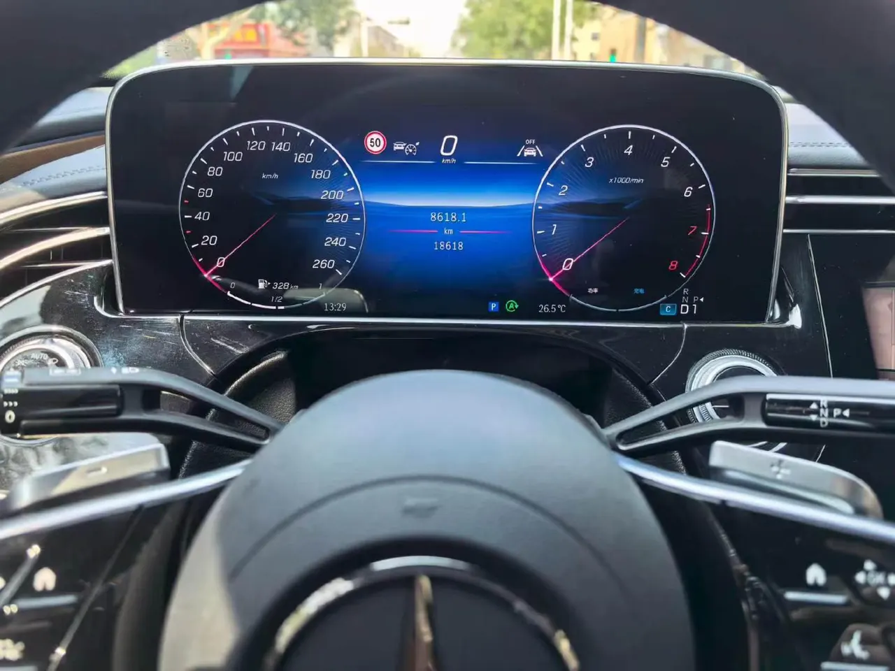 Mercedes Benz E Class 2025 E 300 L 48V 2.0T Luxury Automatic Gear 5