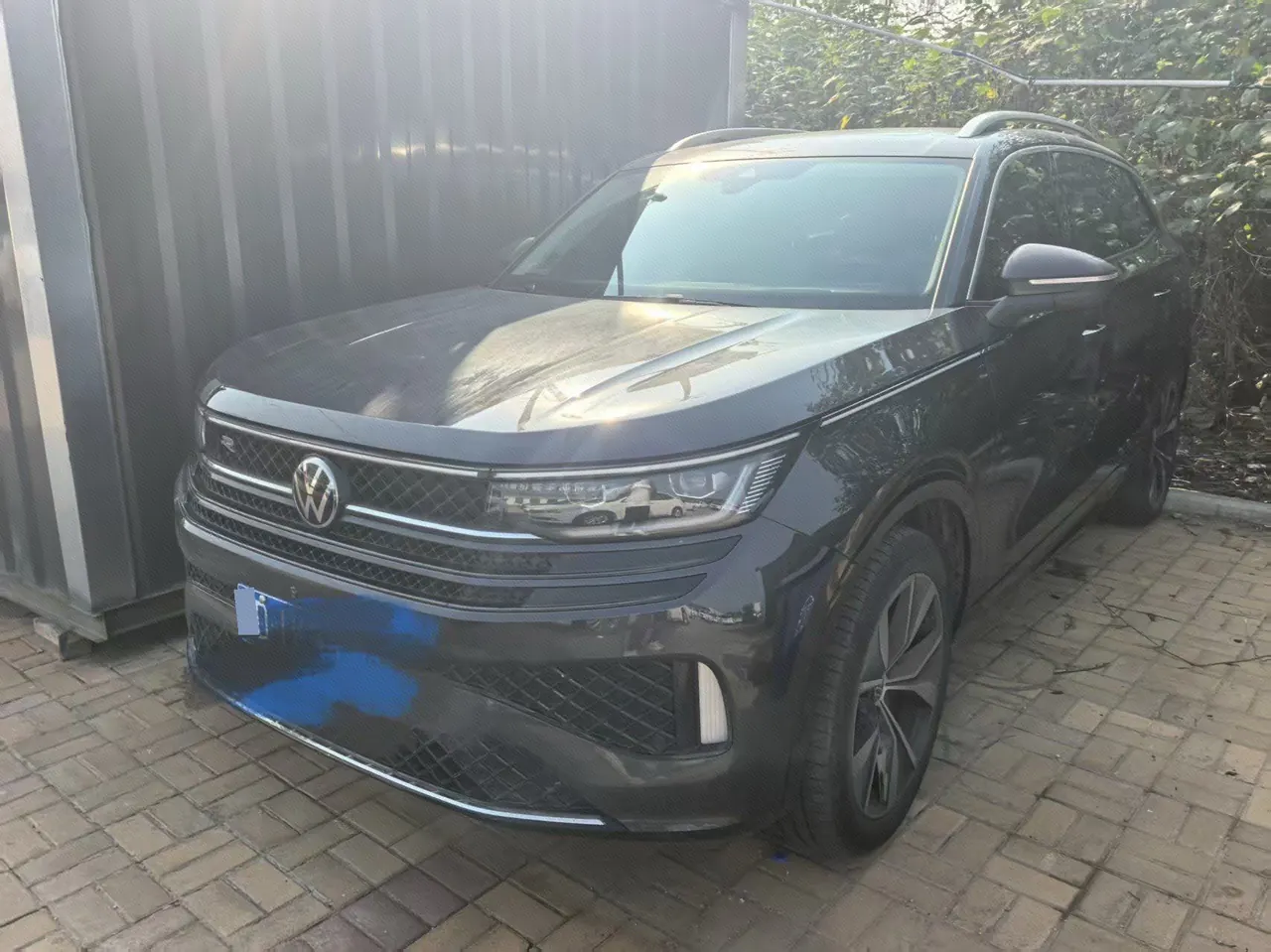 打开图片灯箱:Volkswagen 2024 model tour R-Line 2.0TSI 380TSI four-wheel drive tour version automatic gear