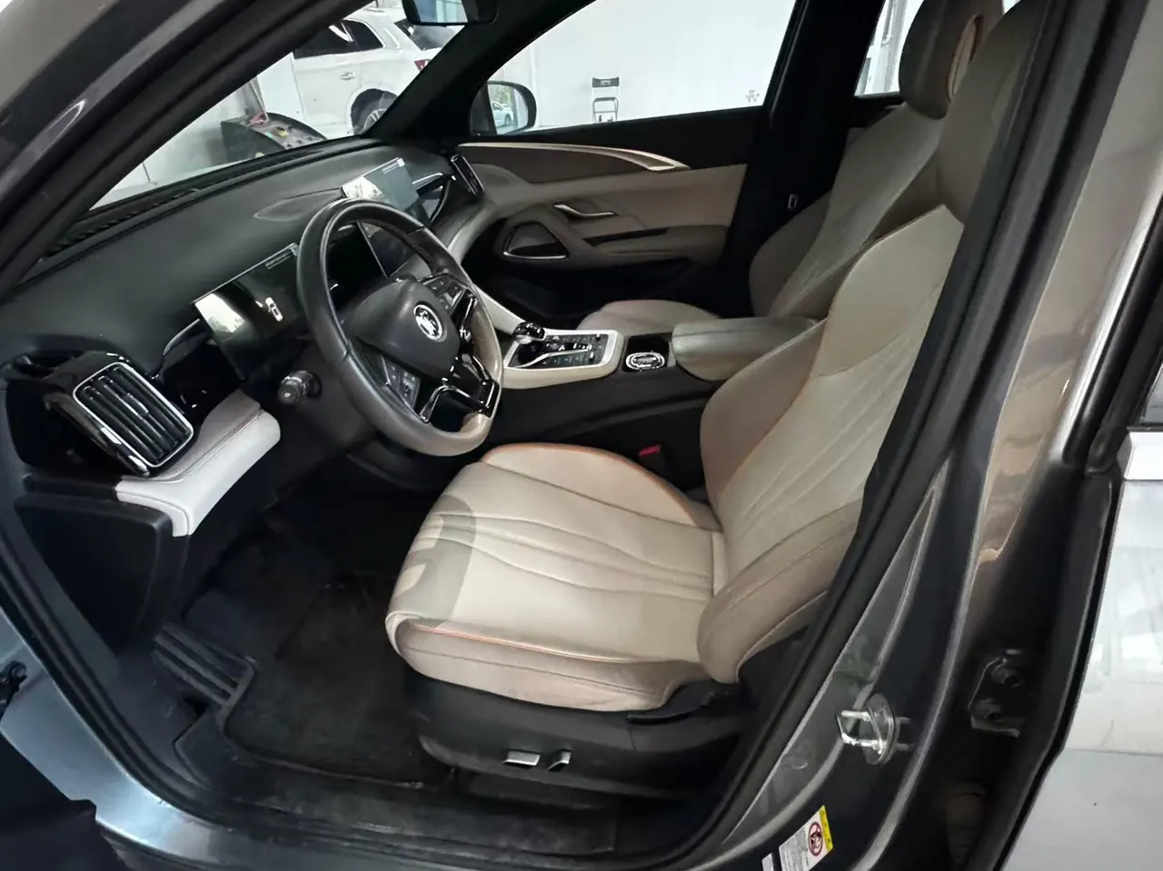 BYD Song Pro New Energy 2024 Song Pro DM-i 1.5 Stepless Glory Edition Pilot 71KM Automatic Gear 2