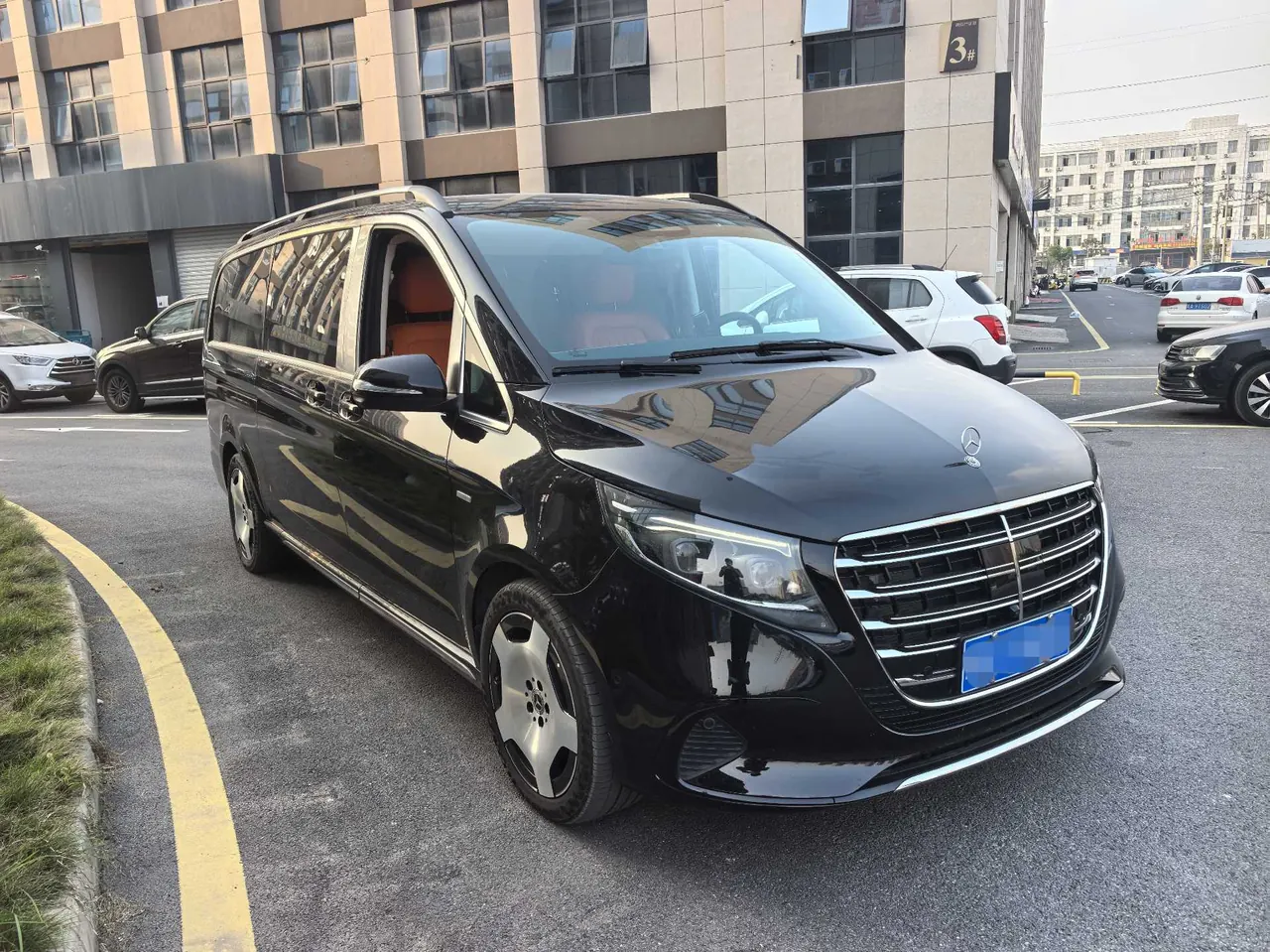 Mercedes Benz V 2024V 300 L 48V 2.0T Deluxe Automatic Gear 3