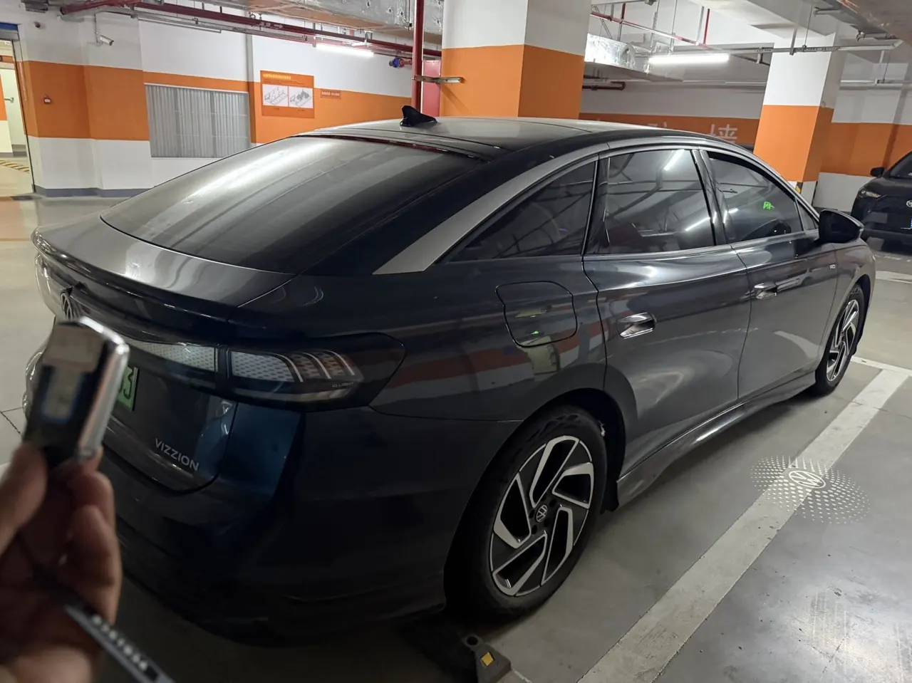 Volkswagen 2024 ID. 7 VIZZION PRO automatic transmission 9