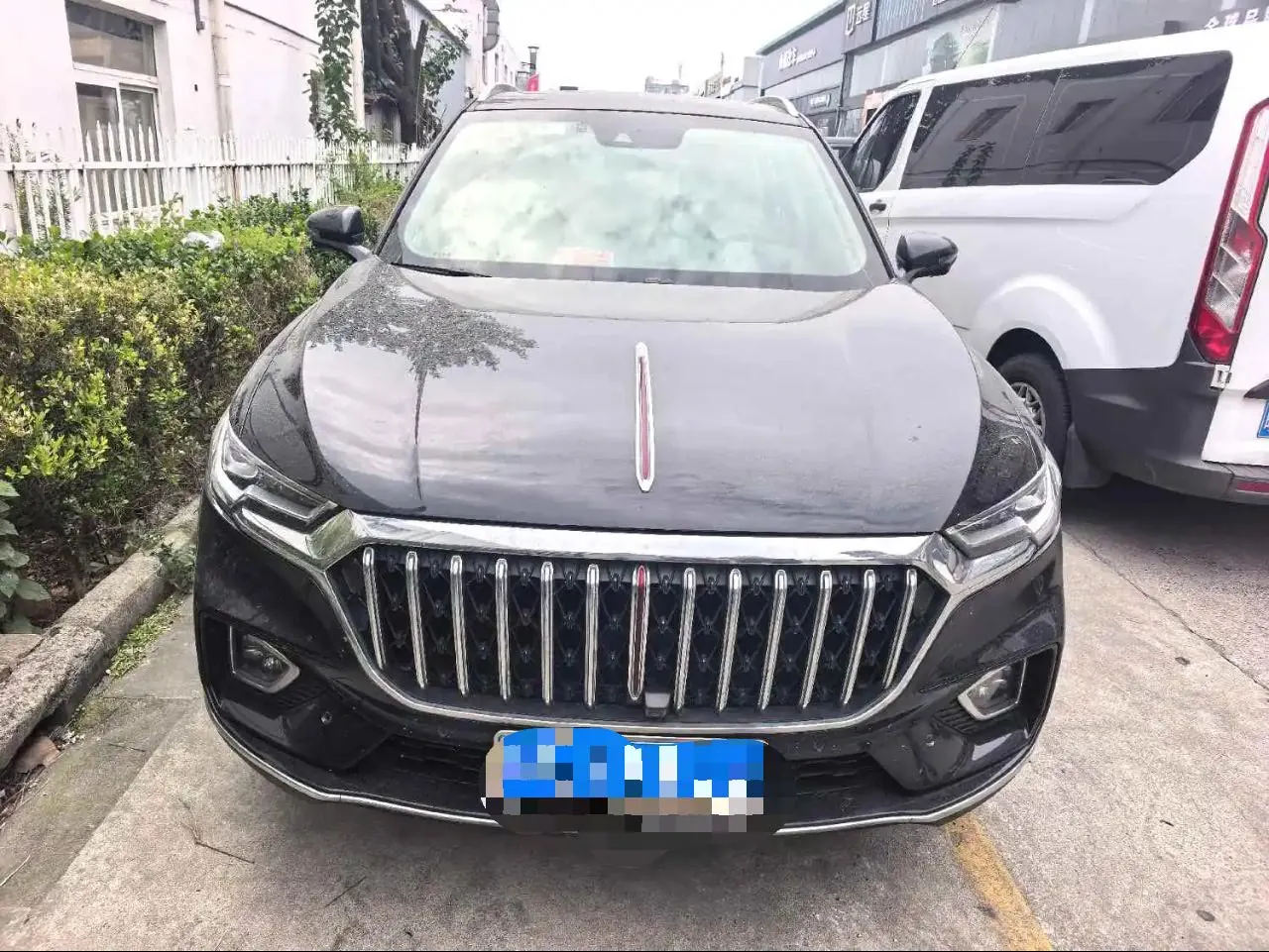 HongQi 2022 HS5 2.0T Zhilian Flag Hedonic Purchase Edition Automatic Gear 2