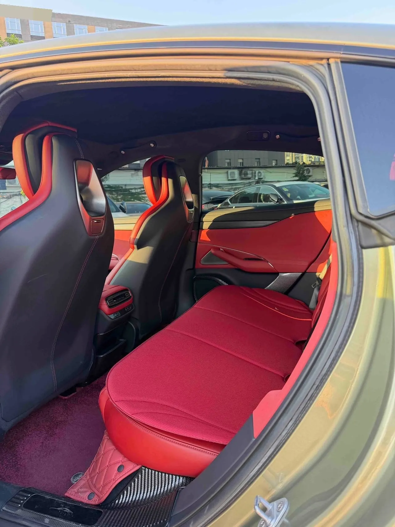MI 2024 SU 7 700km Rear Drive Long Endurance Smart Driving Edition Automatic Gear 2