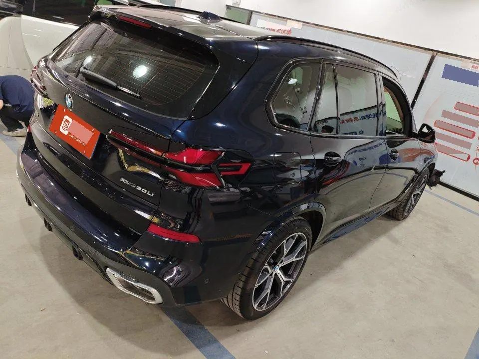 BMW 2026 X5 xDrive30Li 48V 2.0T exclusive m sports obsidian night suit automatic gear 8