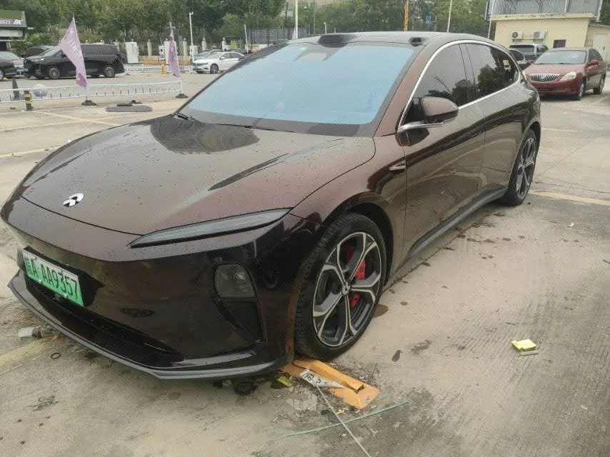 NIO 2024 ET5T 75kWh Touring automatic - View 1