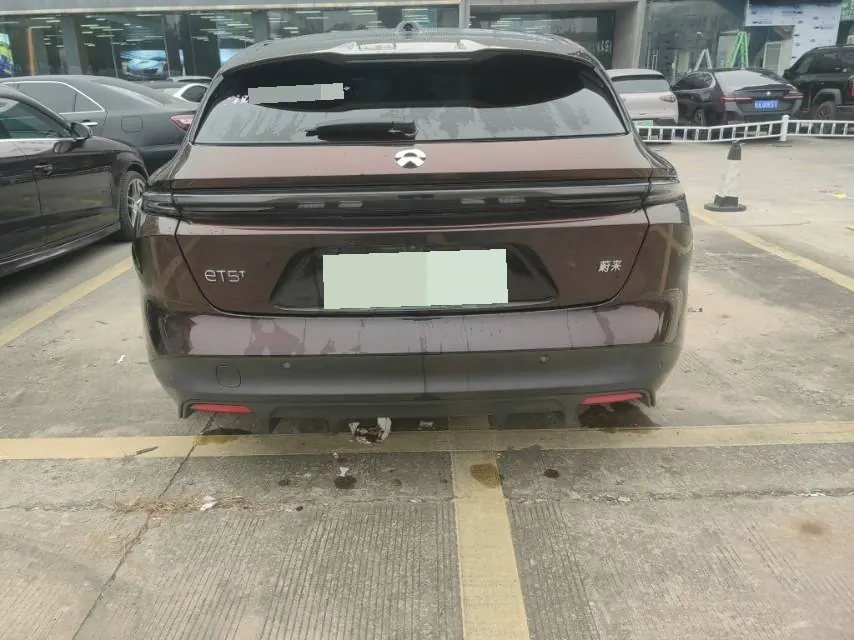 NIO 2024 ET5T 75kWh Touring automatic 5