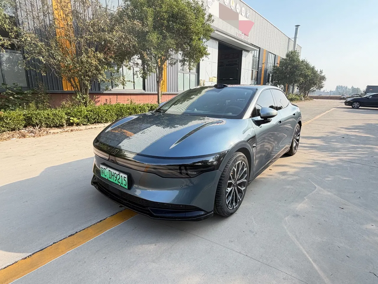 Zeekr 2025 Zeekr 007 Long Endurance Rear Drive Smart Driving Edition 100kWh Automatic Transmission - View 1
