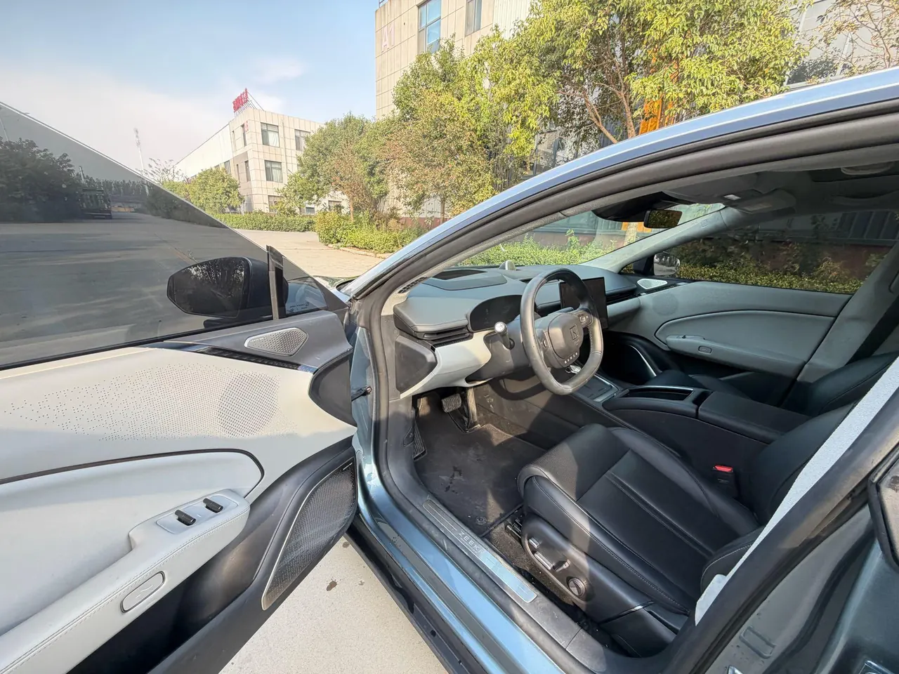 Zeekr 2025 Zeekr 007 Long Endurance Rear Drive Smart Driving Edition 100kWh Automatic Transmission 4