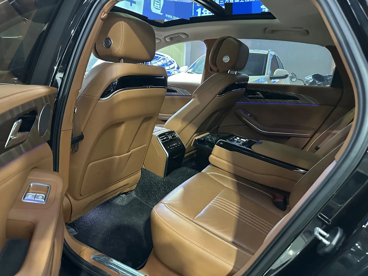 HongQi 2020 H9 48V 2.0T Zhilian Flag Edition Automatic Gear 7