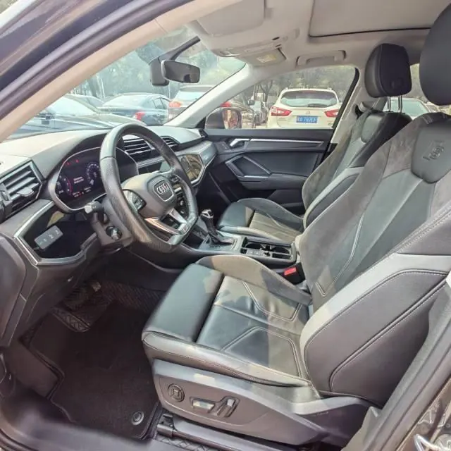 Audi 2021 Q3 Sportback 2.0TFSI 40TFSI into the life version of automatic gear 4