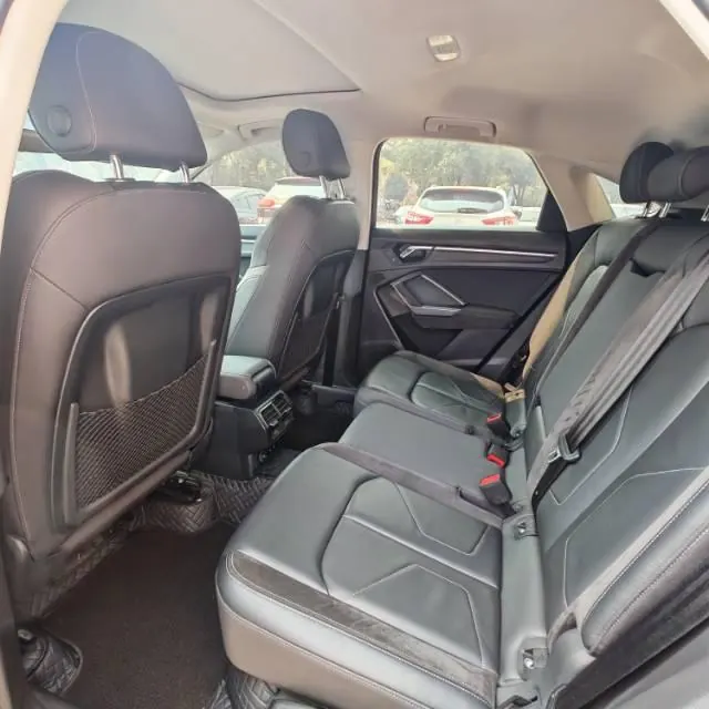 Audi 2021 Q3 Sportback 2.0TFSI 40TFSI into the life version of automatic gear 5