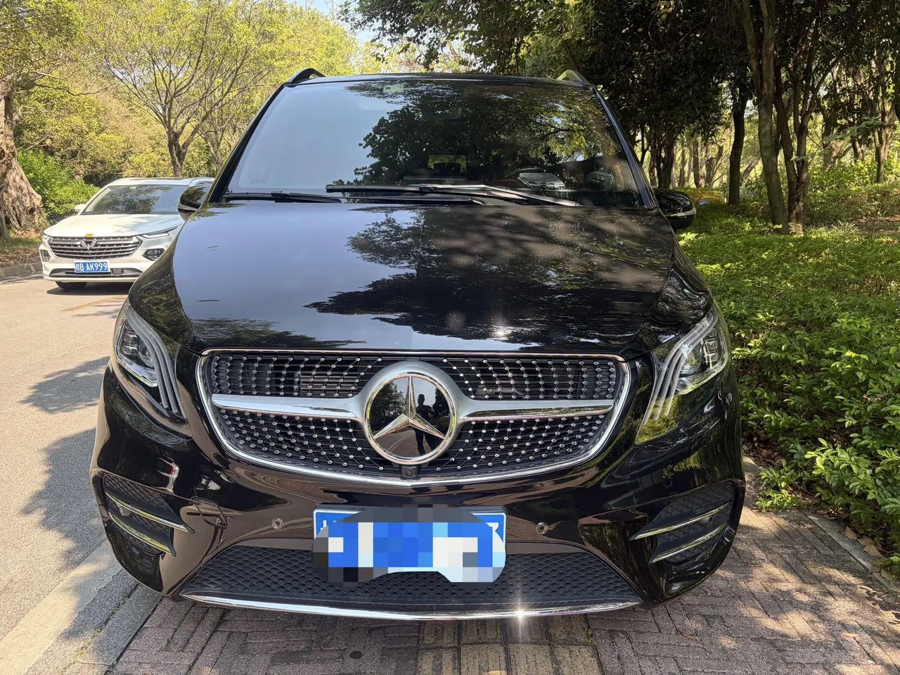 Mercedes Benz 2020 Vito 2.0T Business Edition 7-seat Automatic Gear 2