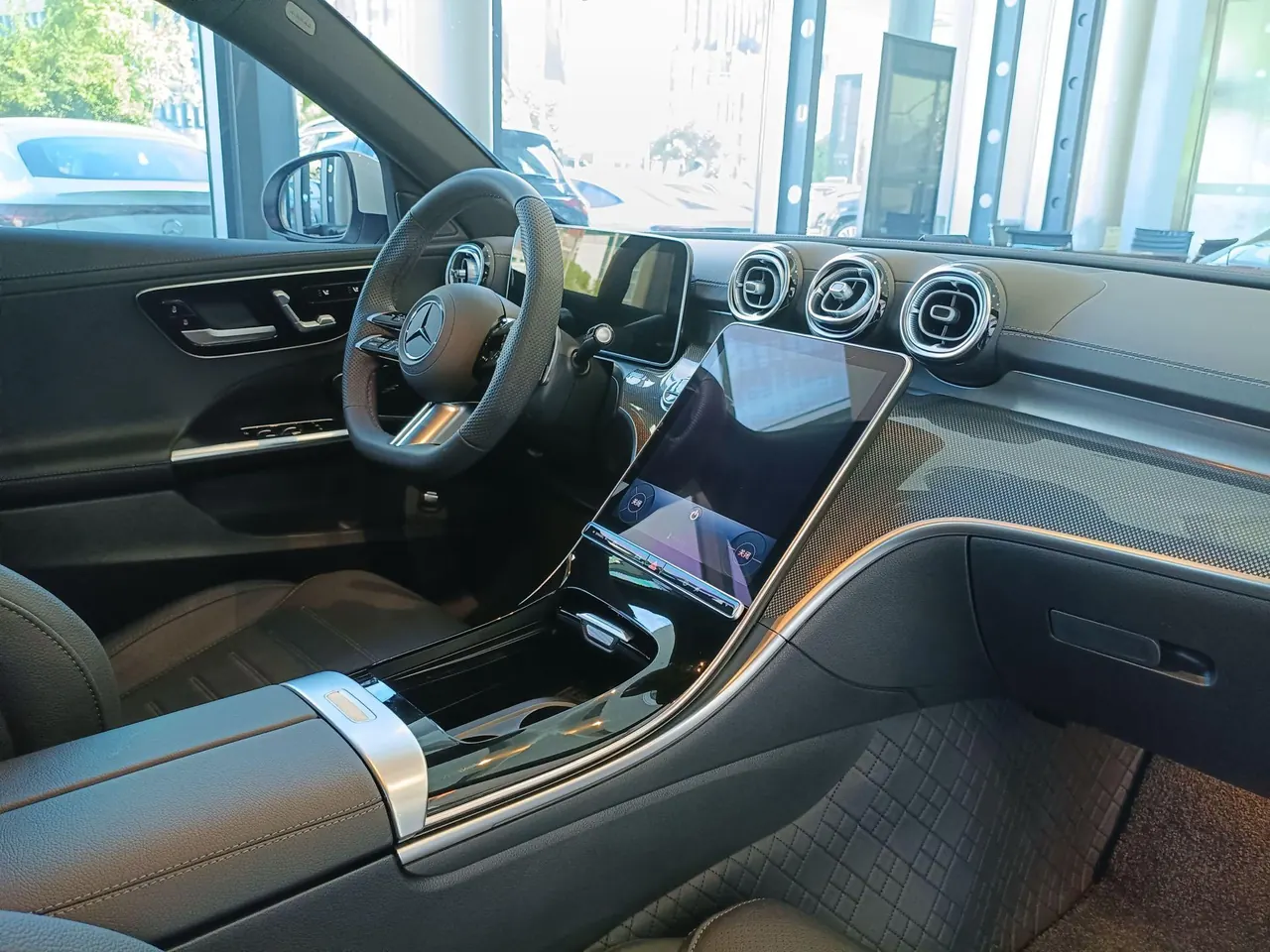 Mercedes Benz Class C 2025 C 260 L 48V 1.5T Automatic 8