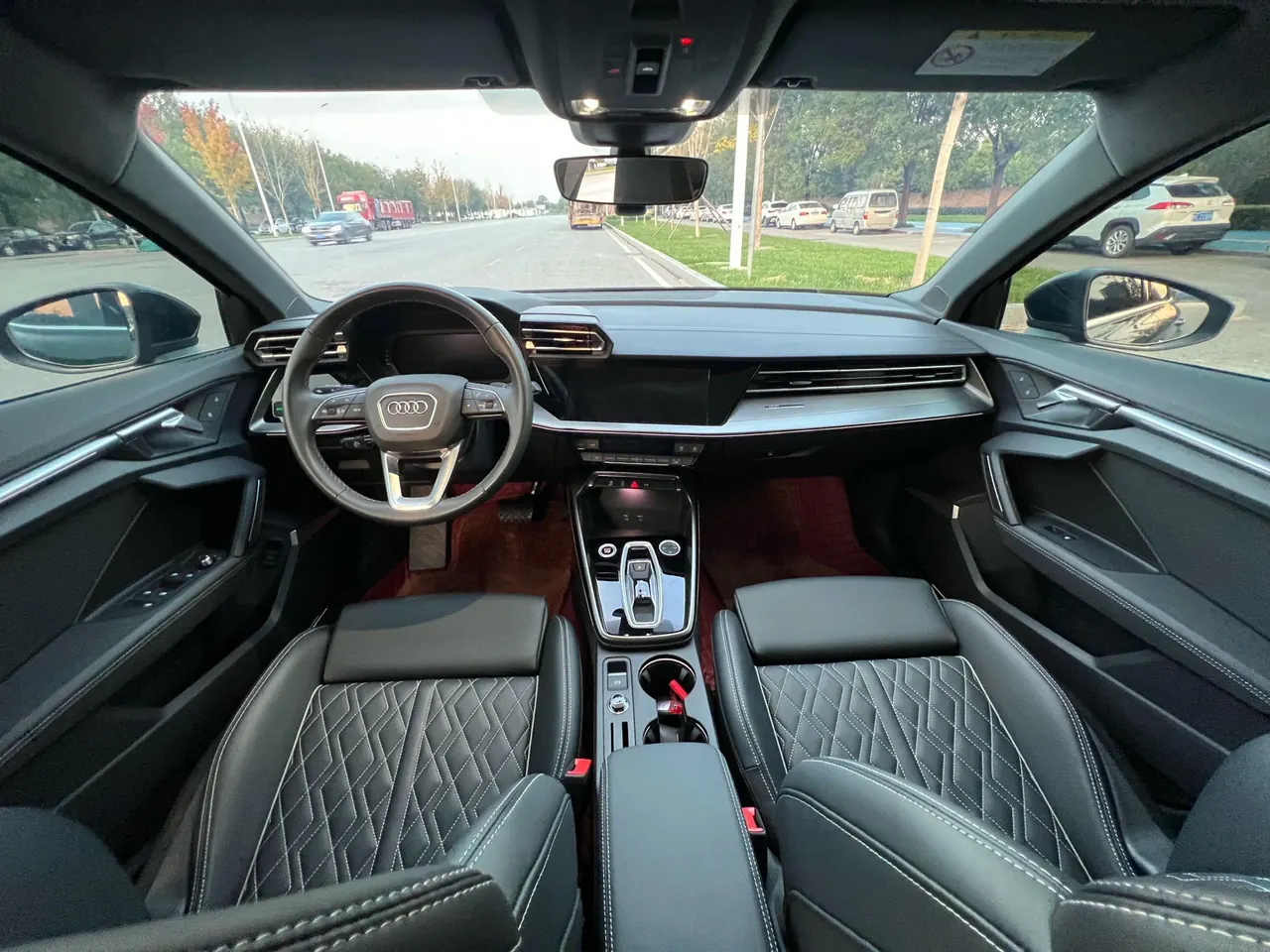 Audi 2025 A3L Limousine 1.5TFSI 35TFSI Flying Premium Automatic 5