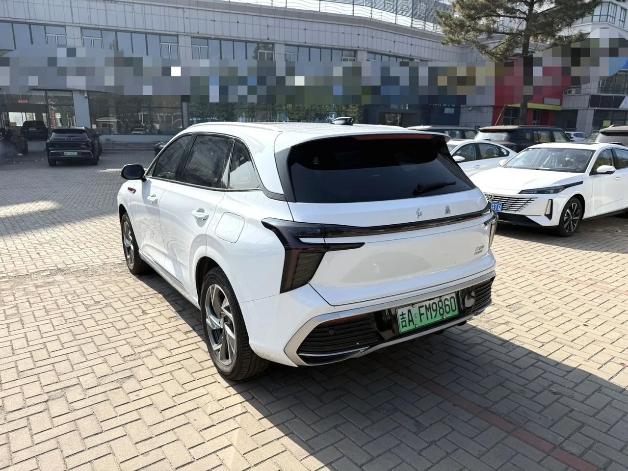 HongQi 2025 HS3 PHEV 1.5T 117km Strong for PLUS Edition Automatic Gear 4