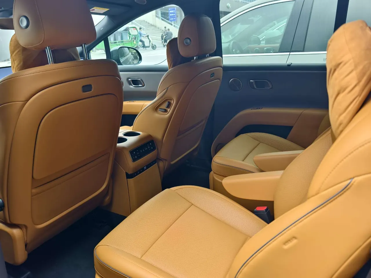 Li 2025 i8 Standard Edition Automatic Gear 3