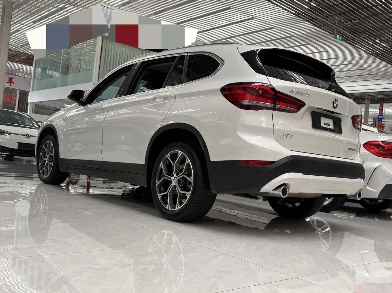BMW 2021 X1 sDrive25Li 2.0T Leading Automatic Gear 6