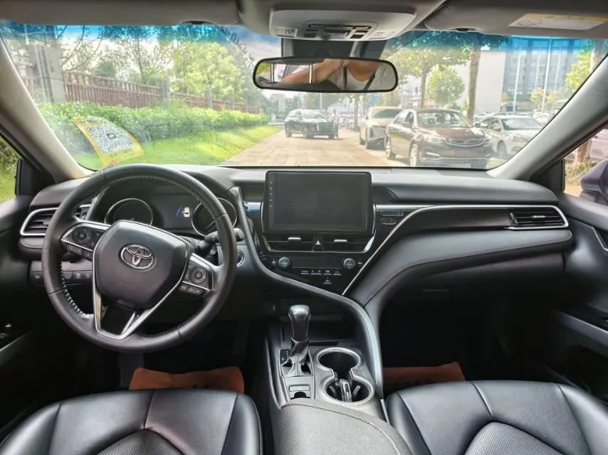 Toyota 2021 Camry 2.0G Stepless Deluxe Edition Automatic Gear 6