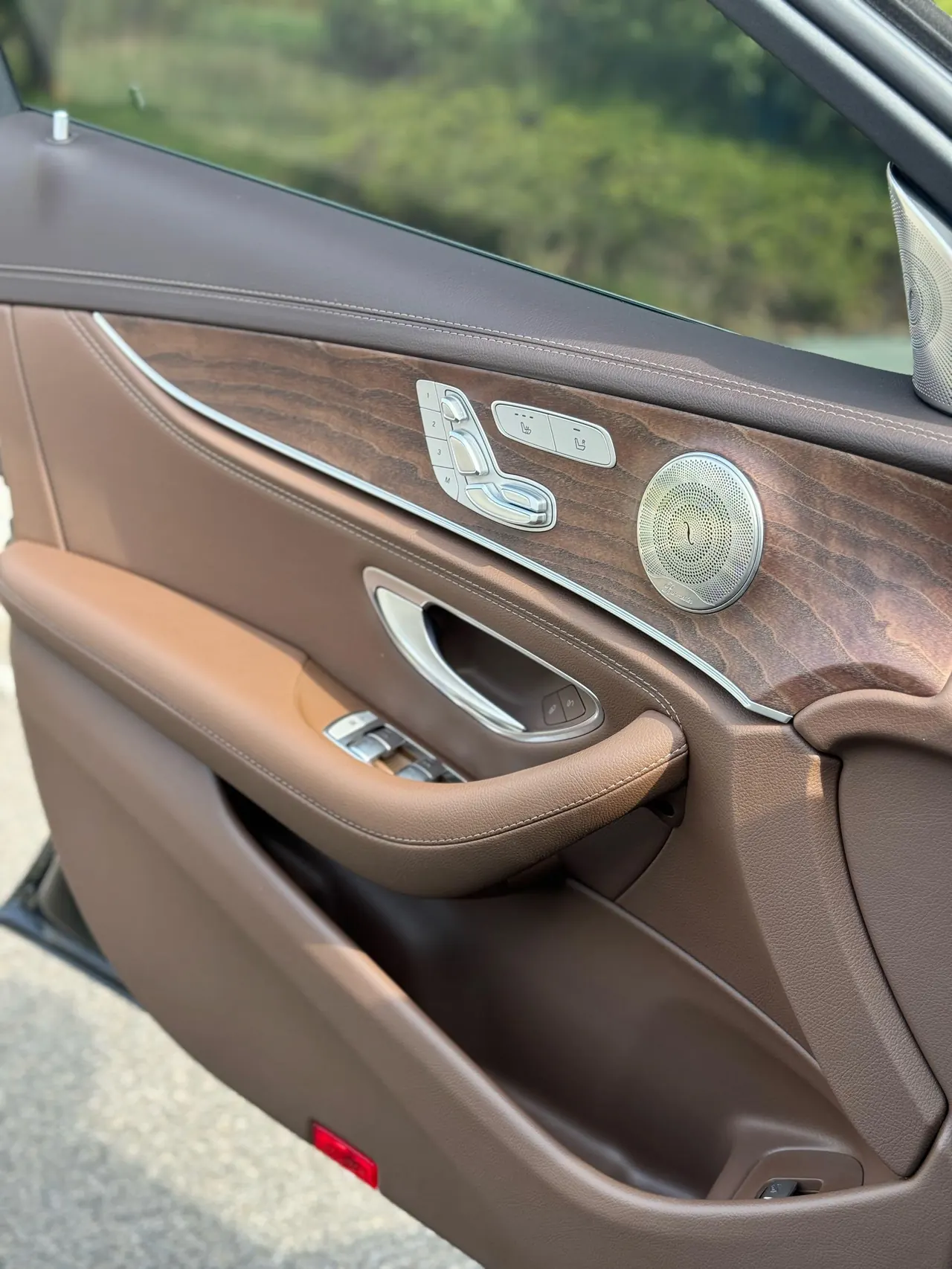 Mercedes Benz E-Class 2023 E 300 L 2.0T Fashion Automatic Gear 3