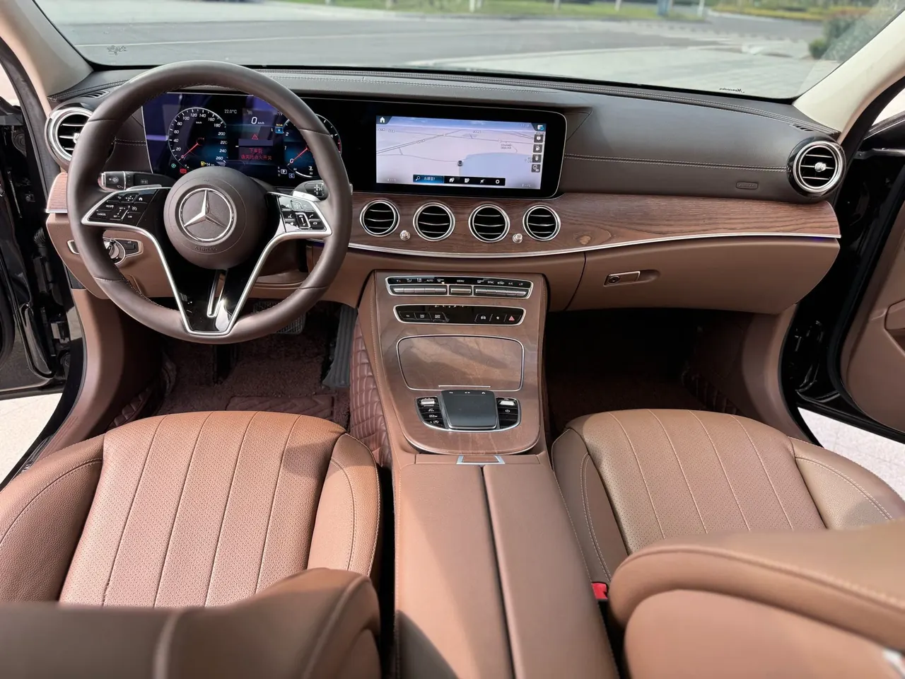 Mercedes Benz E-Class 2023 E 300 L 2.0T Fashion Automatic Gear 4