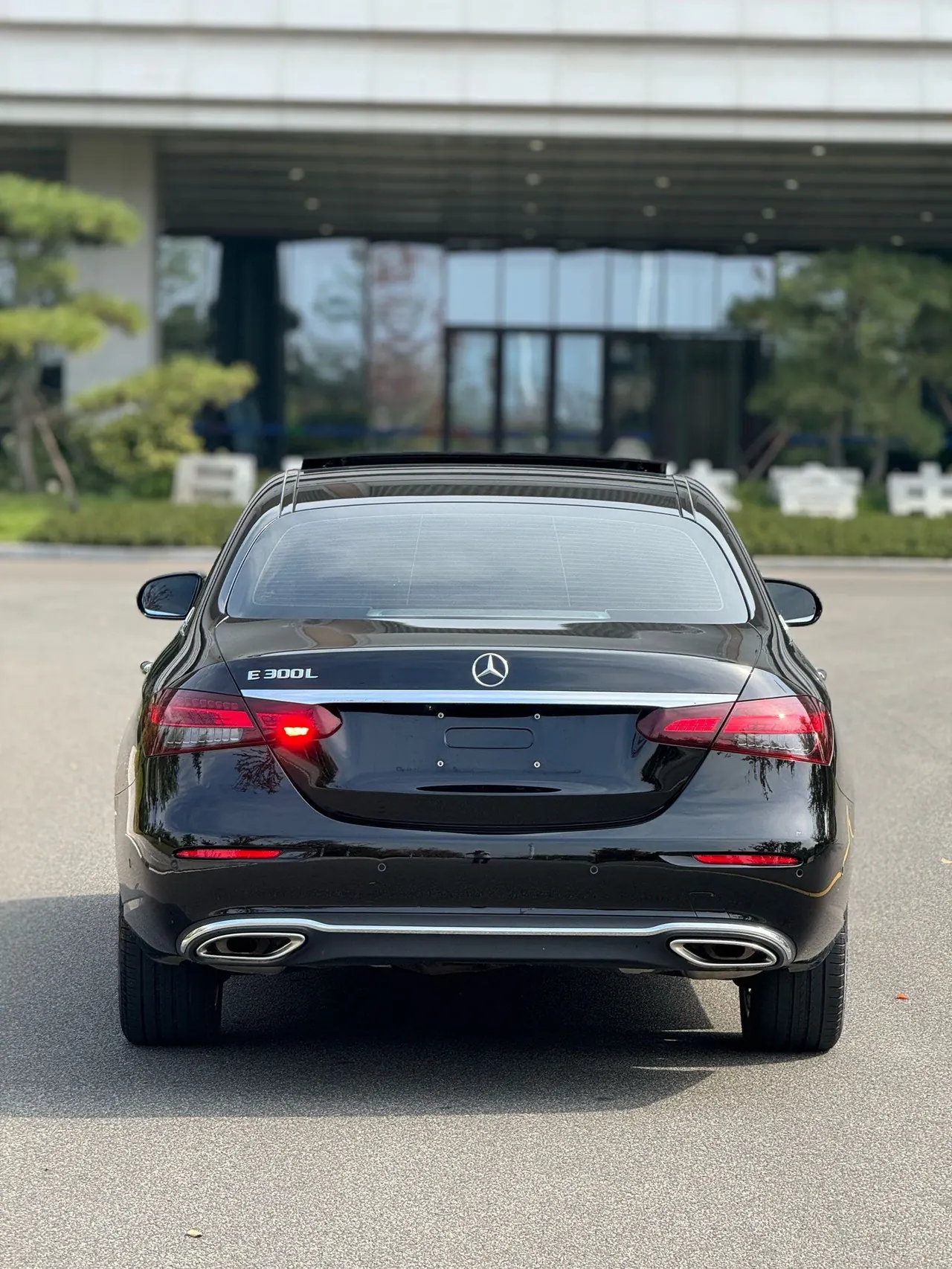 Mercedes Benz E-Class 2023 E 300 L 2.0T Fashion Automatic Gear 6